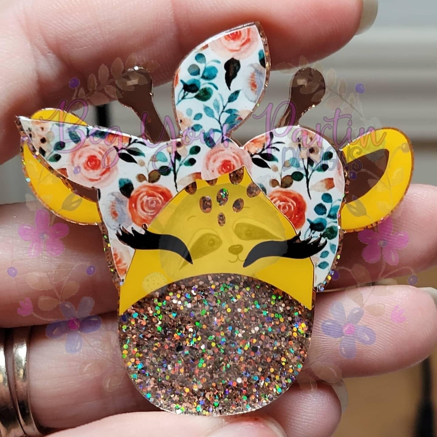 Bandanna Giraffe - Acrylic Shape #514