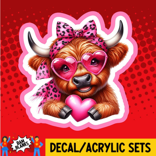 Highland Cow with Heart Sunglasses - DECAL AND ACRYLIC SHAPE #DA01745